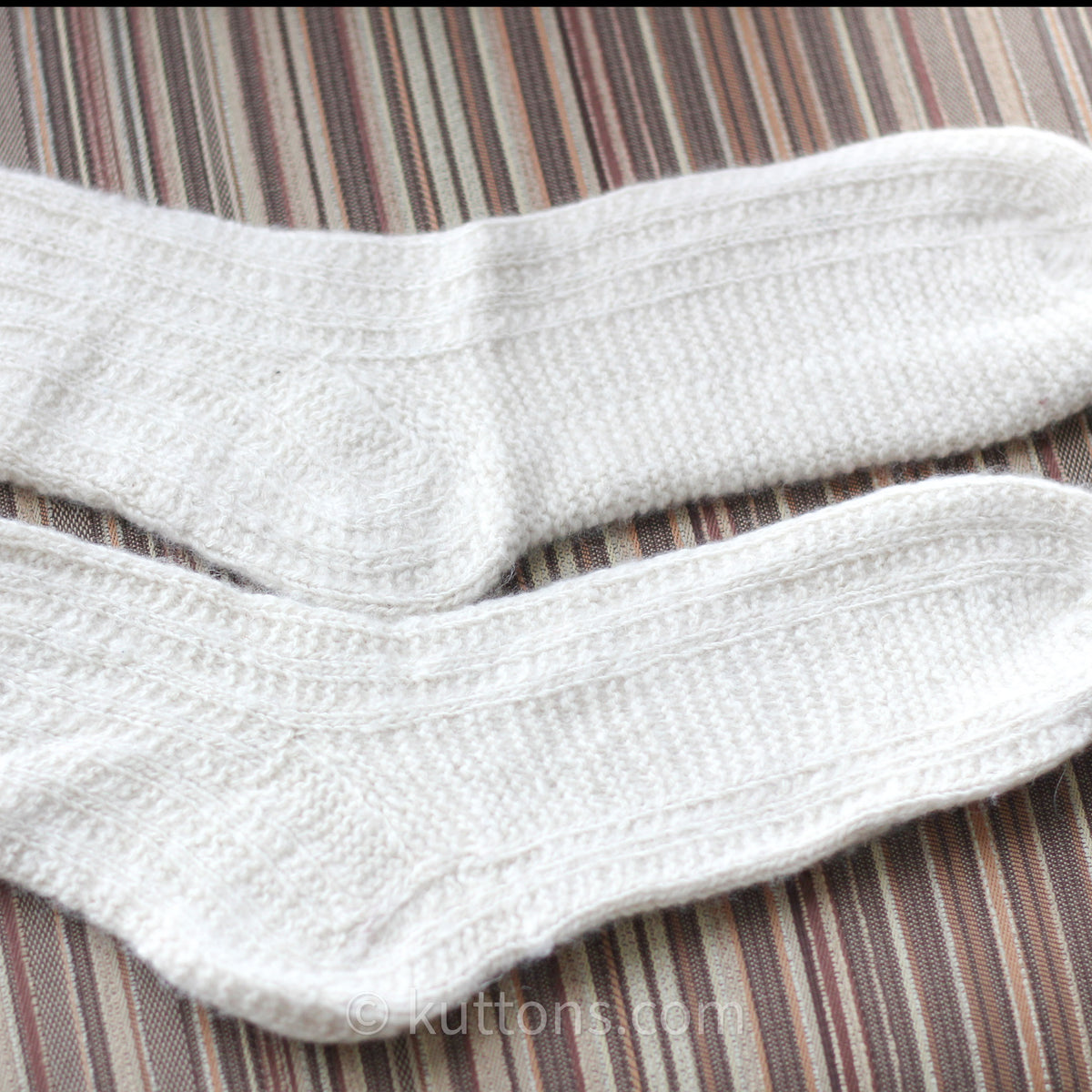 Women's Cashmere Socks - Softest 100% Pure Pashmina Cashmere Indoor Bed Socks from Ladakh Himalayas - Handspun & Handknit Cashmere Wool | Milk White, L/XL