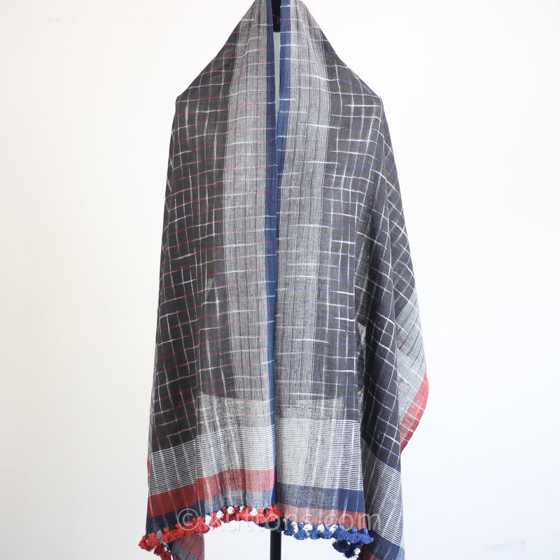 organic cotton stole with natural dyes