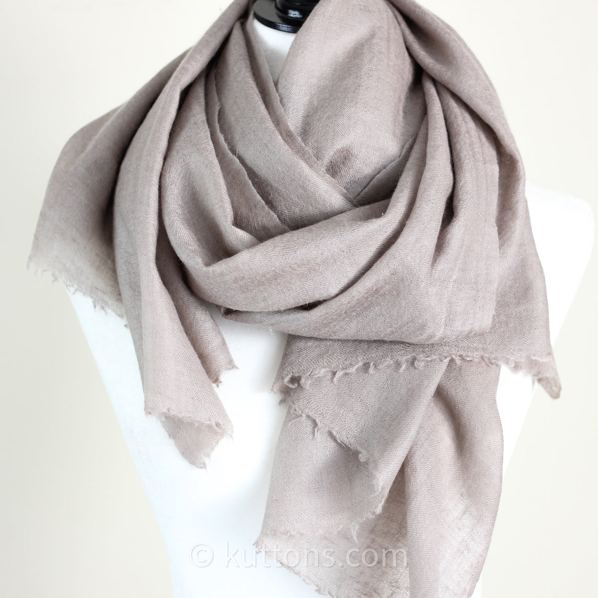 pashmina cashmere scarf from Ladakh