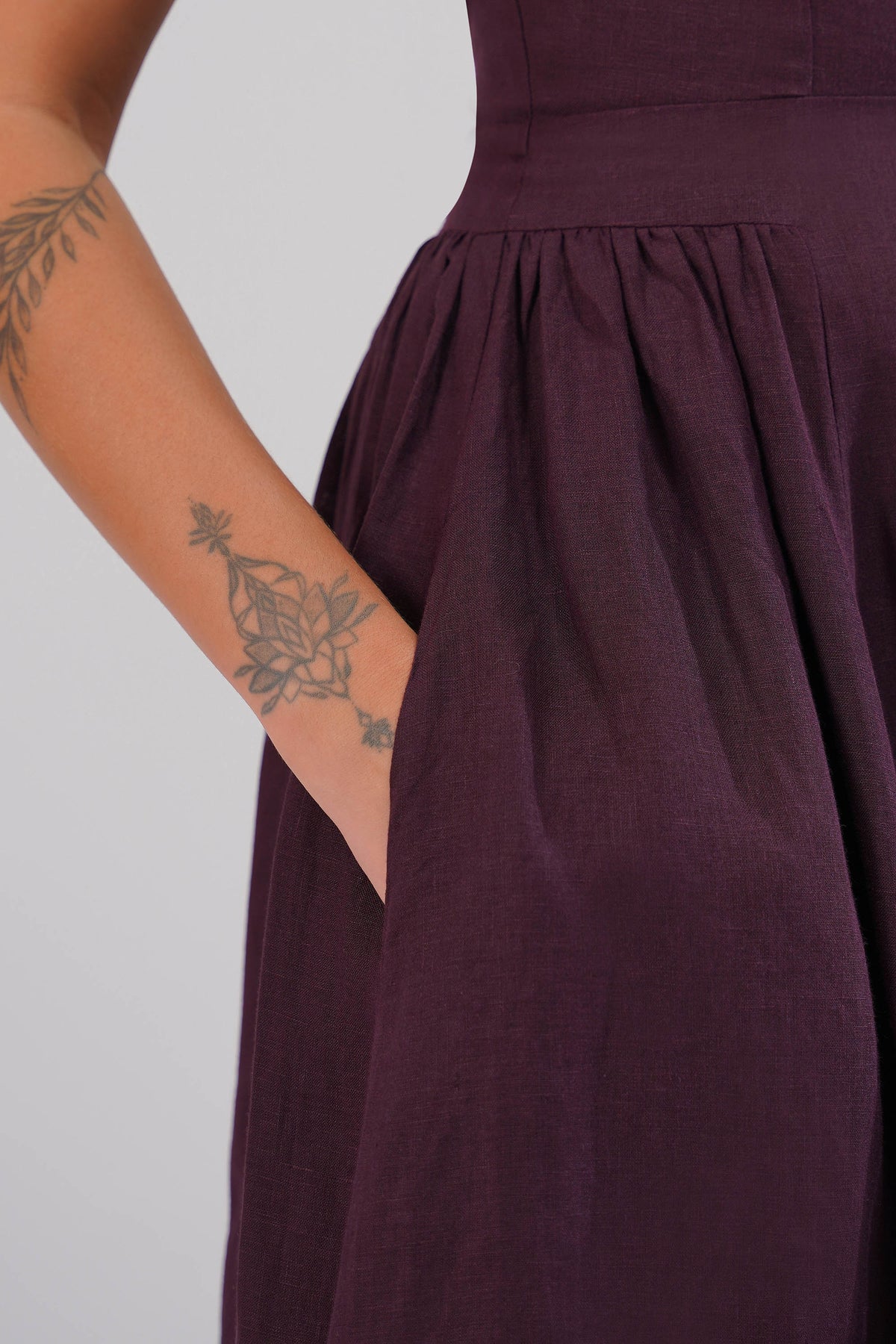 Plum Linen Dress for Women Square Neck Sleeveless Full Skirt Dress Kuttons Plum Linen Dress for Women Square Neck Sleeveless Full Skirt Dress Kuttons