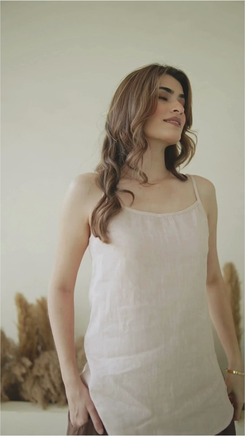 female model wearing sleeveless linen tank top camisole