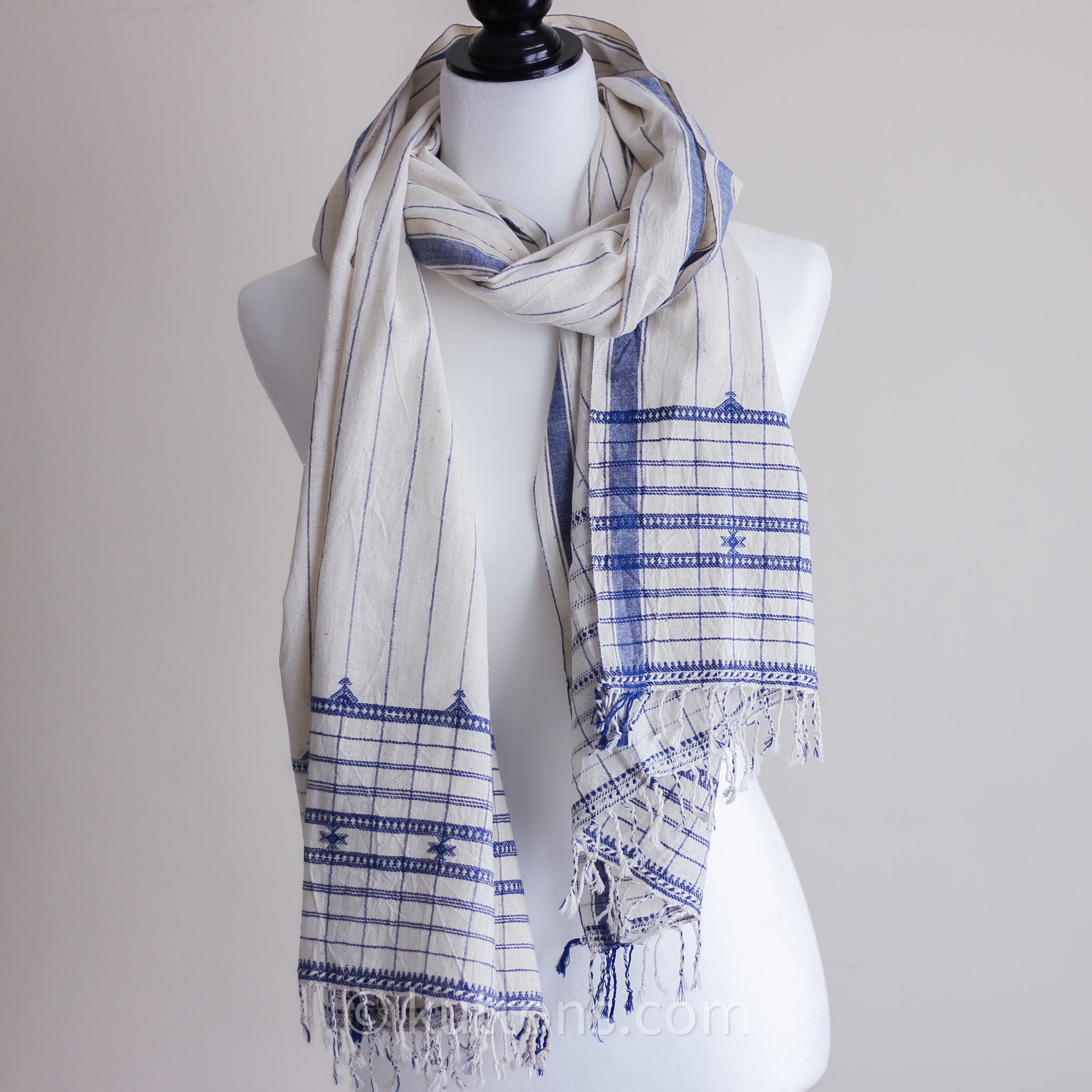 Organic Cotton wrap with tassels