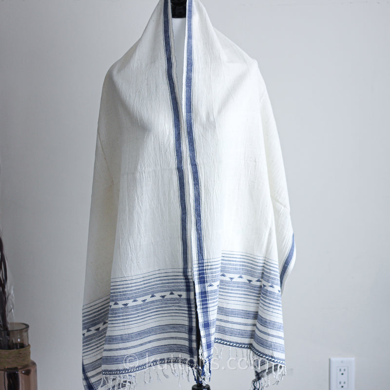 Organic Cotton wrap with tassels