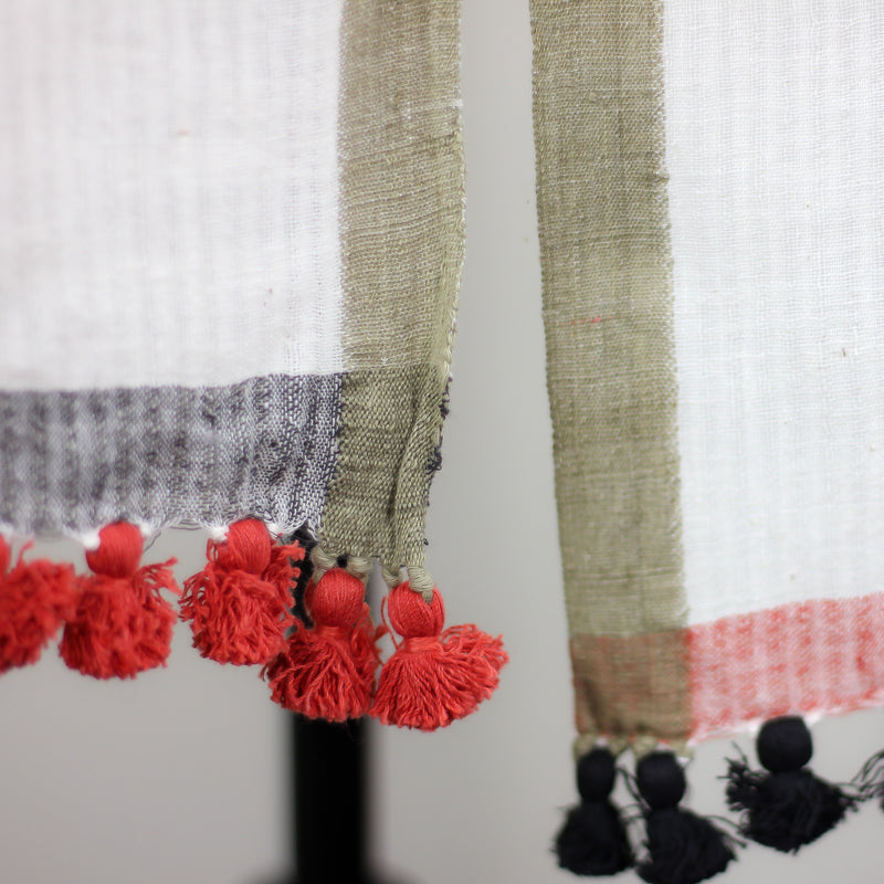 scarf with tassels