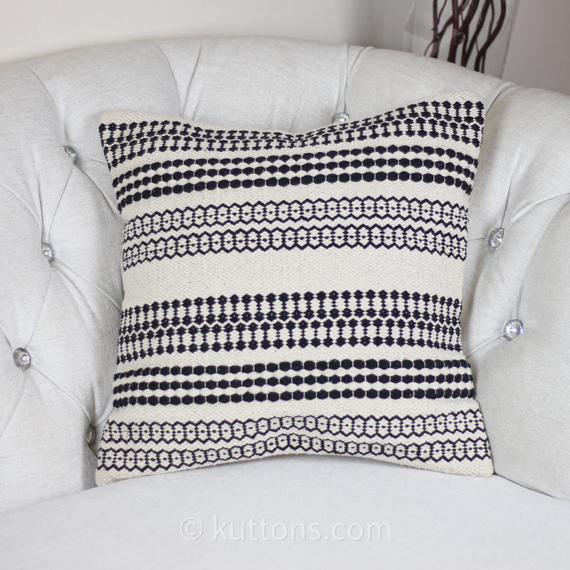 https://www.kuttons.com/cdn/shop/products/HandwovenTexturedCottonBohemianThrowPillowCover-1_800x.jpg?v=1668227378