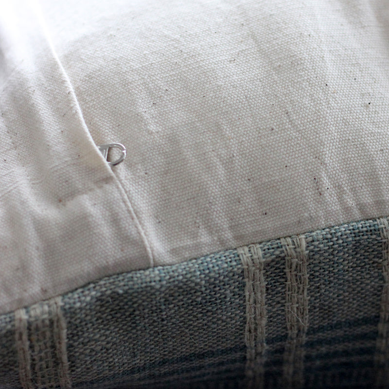 pillow zipper, reverse