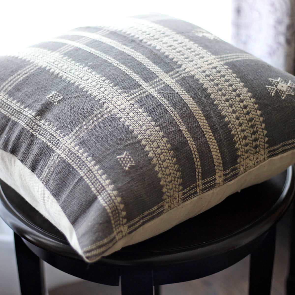 Handspun & Handwoven Organic Wool Pillow Cover - Vintage look | Gray, 22"