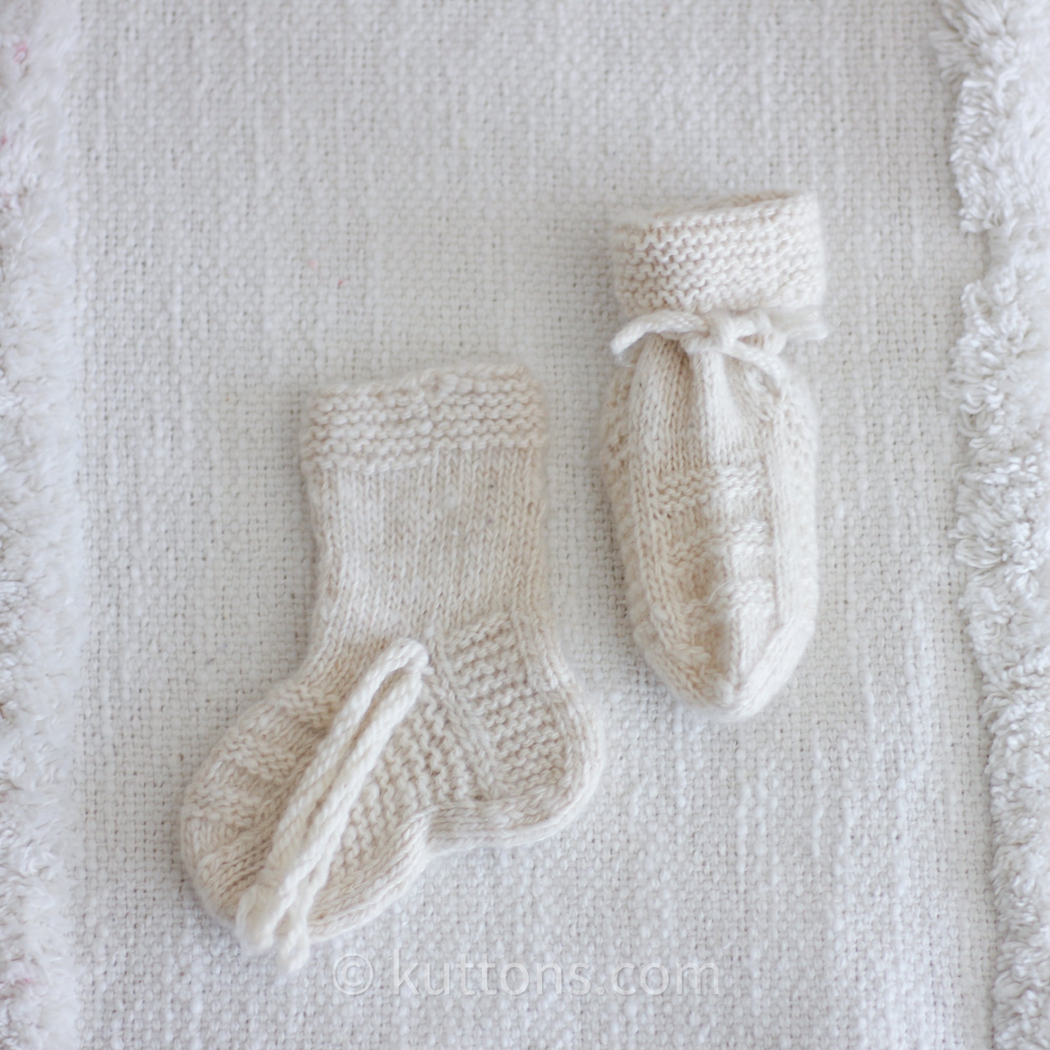 100% Pure Pashmina Cashmere Baby Booties - Ultrasoft | Cream White